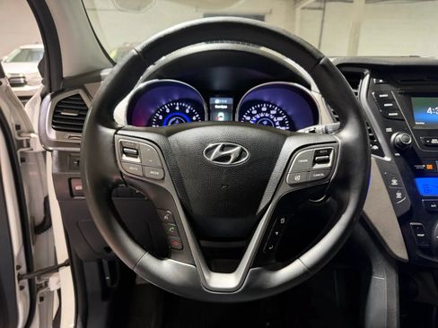 Used 2014 Hyundai Santa Fe Limited AWD/4WD image 14