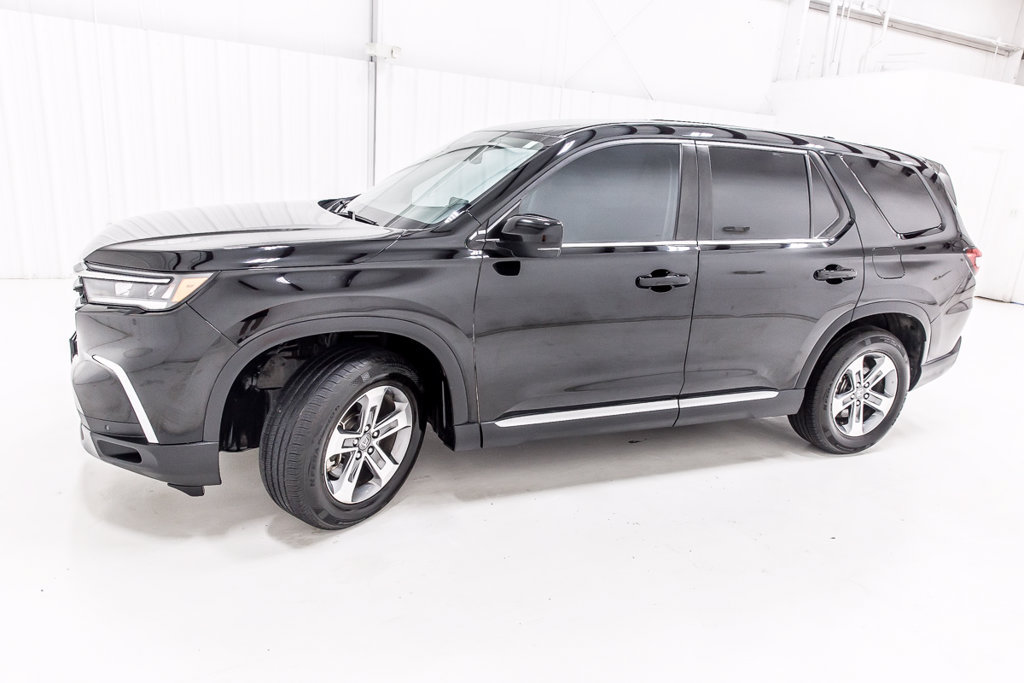 Used 2023 Honda Pilot EX-L image 3