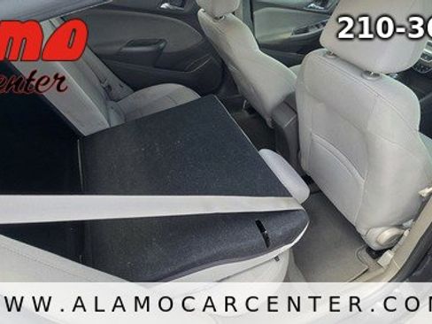 Used 2016 Chevrolet Cruze LT FWD image 22