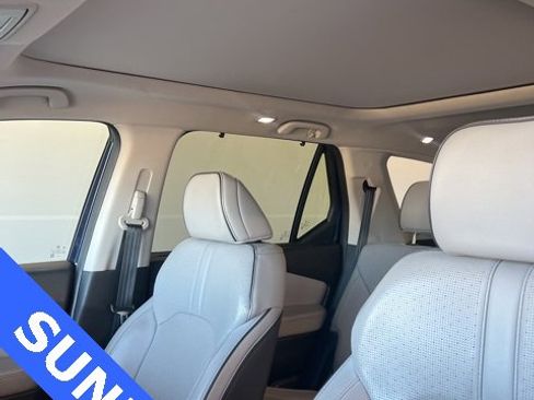 Used 2023 Honda Pilot Elite image 3