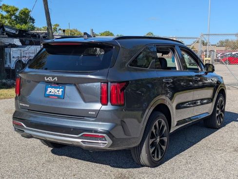 Used 2023 Kia Sorento SX image 5