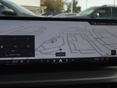 Used 2025 BMW 230i Coupe w/ M Sport Package image 19