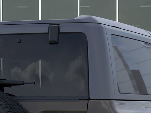 New 2025 Ford Bronco 2-Door image 25