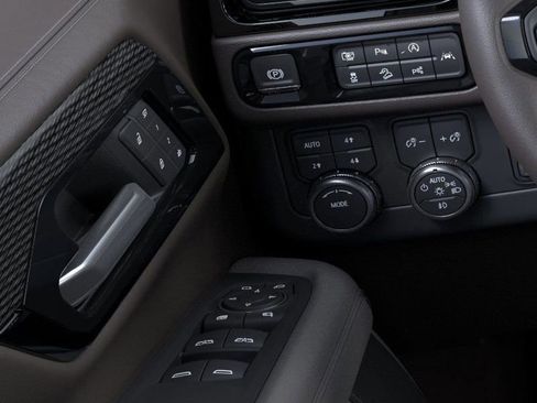 New 2025 GMC Yukon XL Elevation image 22