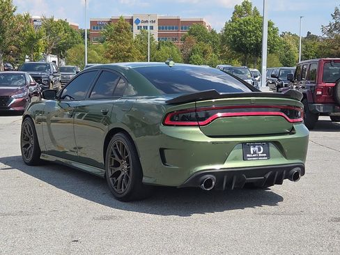 Used 2018 Dodge Charger R/T Scat Pack RWD image 4