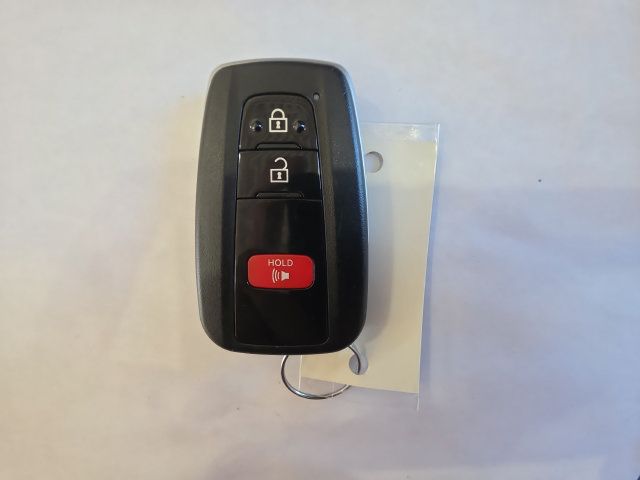 Used 2022 Toyota Highlander XLE AWD/4WD image 33