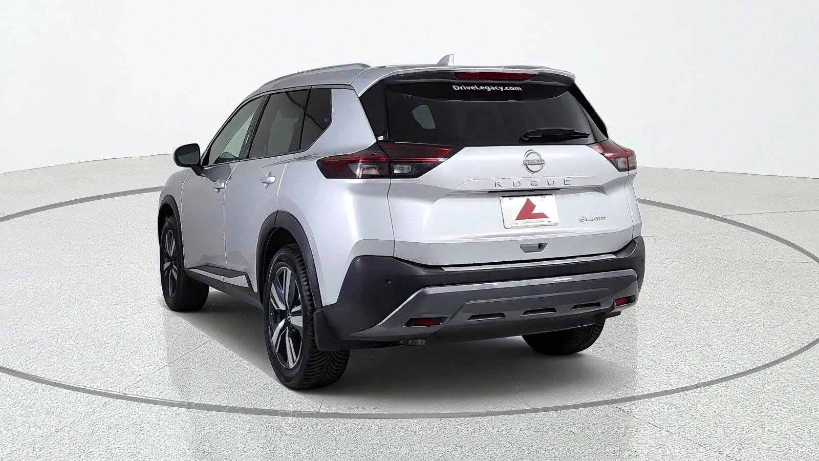 Used 2022 Nissan Rogue SL AWD/4WD image 5