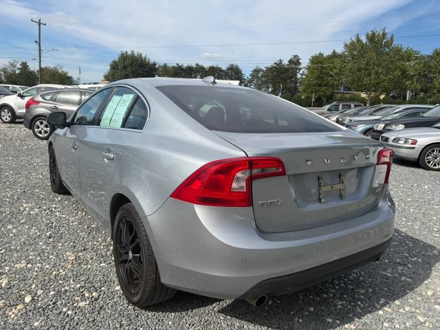 Used 2011 Volvo S60 T6 AWD/4WD image 3