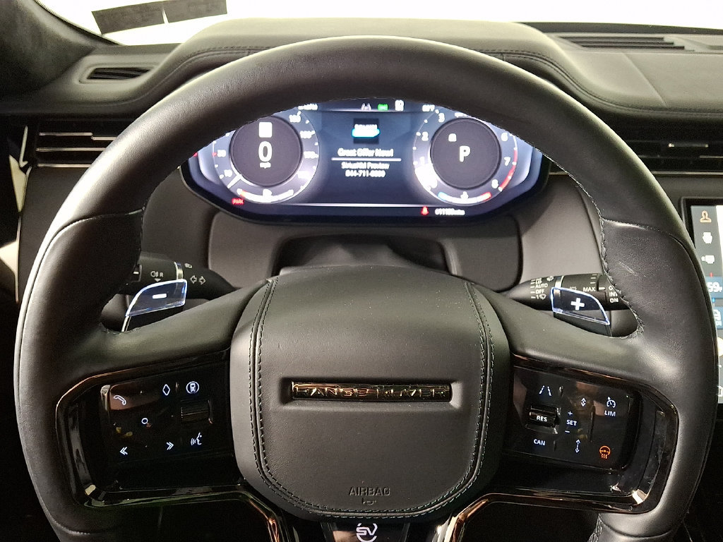 Used 2024 Land Rover Range Rover Sport AWD/4WD image 18