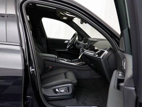 New 2026 BMW X7 xDrive40i w/ M Sport Package AWD/4WD image 20