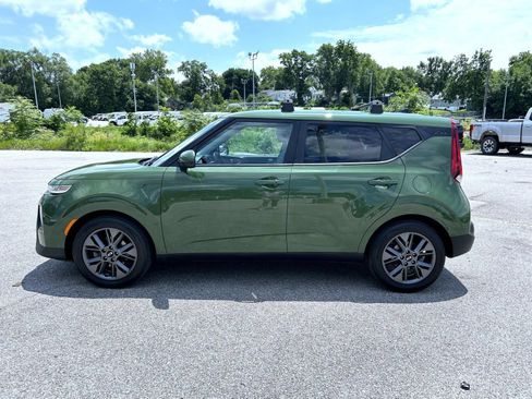 Used 2020 Kia Soul EX FWD image 9
