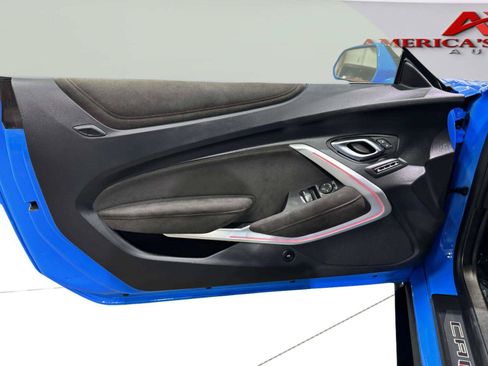 Used 2023 Chevrolet Camaro ZL1 RWD image 21