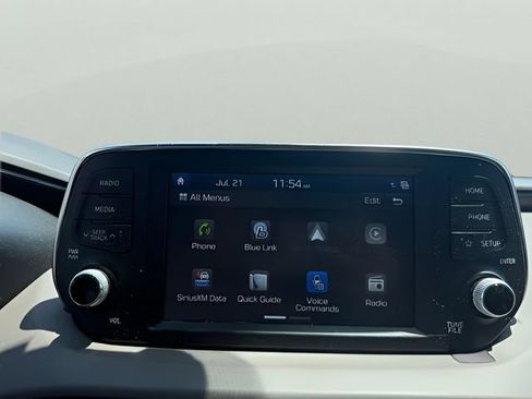 Used 2020 Hyundai Santa Fe SEL w/ Convenience Package AWD/4WD image 13
