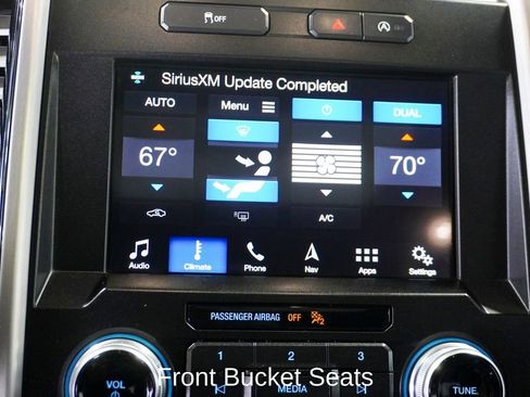 Used 2019 Ford F150 Platinum image 18