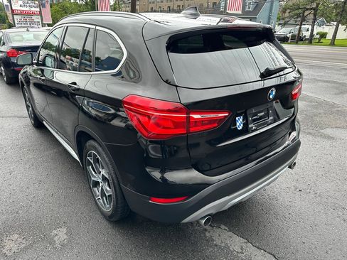 Used 2018 BMW X1 xDrive28i AWD/4WD image 9