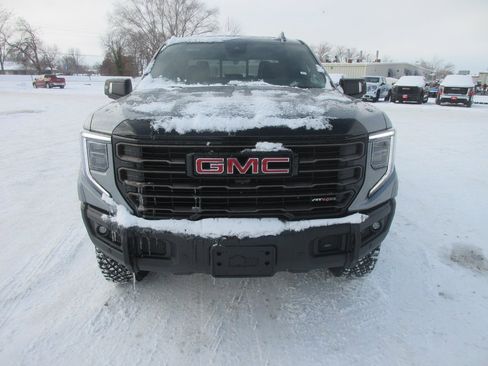 New 2026 GMC Sierra 1500 AT4X w/ AT4X AEV Edition image 12