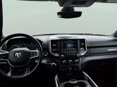 Used 2021 RAM 1500 Big Horn AWD/4WD image 8