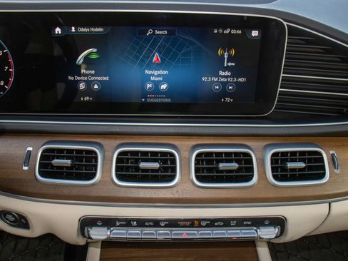 Used 2021 Mercedes-Benz GLE 350 image 22