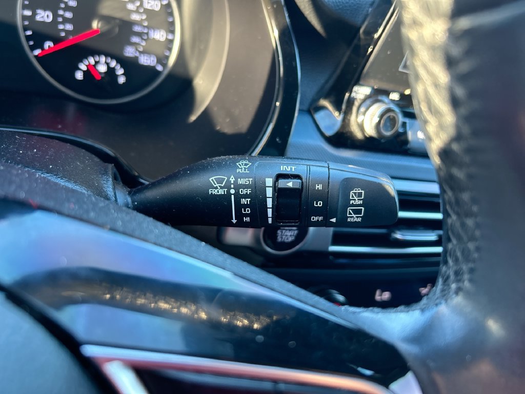 Used 2023 Kia Seltos S w/ Navigation Package FWD image 19