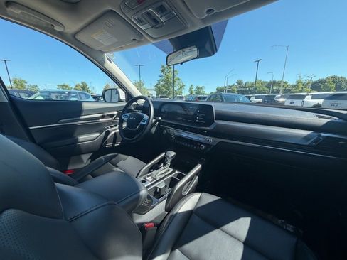 Used 2024 Kia Telluride S w/ S Sunroof Package AWD/4WD image 11