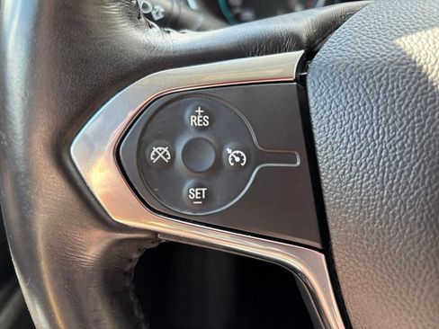 Used 2018 Chevrolet Traverse LT FWD image 27