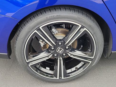 Certified 2023 Honda Accord Sport image 7
