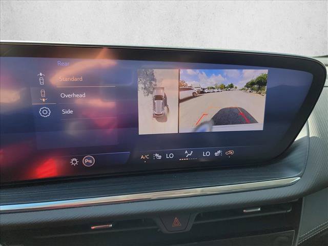Used 2025 Buick Envision Preferred AWD/4WD image 23