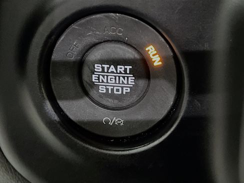 Used 2021 Jeep Wrangler Unlimited Sahara w/ Cold Weather Group image 23