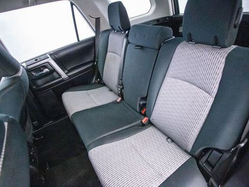 Used 2016 Toyota 4Runner 4WD 4dr V6 SR5 image 25