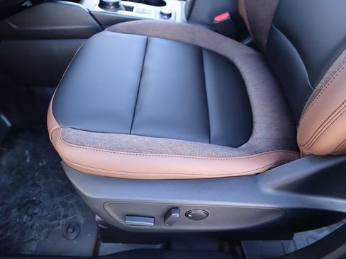 New 2025 Ford Bronco Sport Outer Banks w/ Sasquatch Outer Banks Package image 13