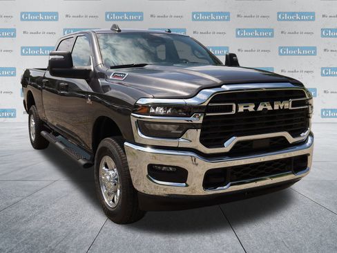 New 2025 RAM 2500 Tradesman AWD/4WD image 3