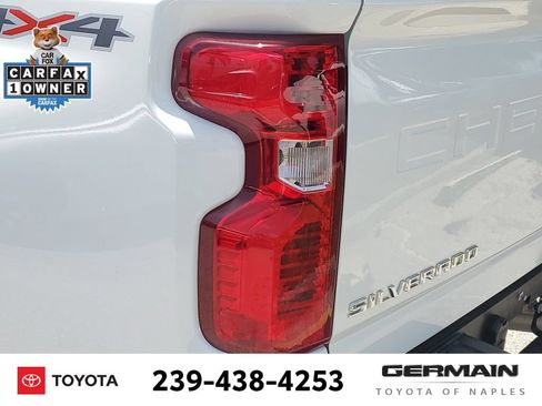 Used 2024 Chevrolet Silverado 2500 Custom w/ Custom Value Package AWD/4WD image 16