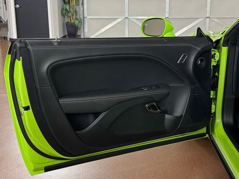 Used 2023 Dodge Challenger SRT Hellcat image 14