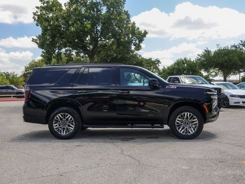 Used 2025 Chevrolet Tahoe Z71 AWD/4WD image 8