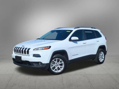 Used 2018 Jeep Cherokee Latitude Plus w/ Cold Weather Group