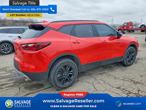 Used 2021 Chevrolet Blazer LT w/ Sound & Technology Package FWD image 4
