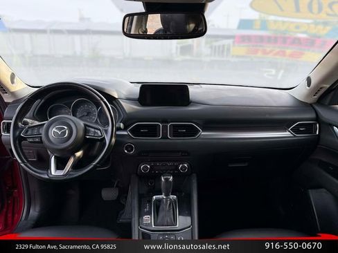 Used 2017 MAZDA CX-5 Touring w/ Preferred Equipment Package FWD image 17