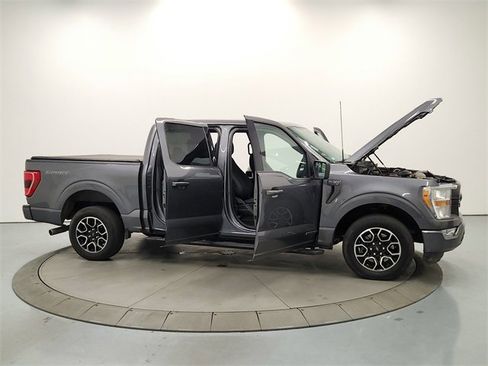Used 2022 Ford F150 XLT w/ Equipment Group 301A Mid image 16