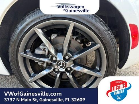 Used 2019 MAZDA MX-5 Miata RF Grand Touring image 27