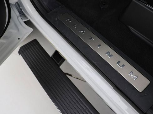 New 2026 Ford F450 Platinum w/ FX4 Off-Road Package image 25