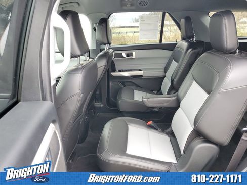 Certified 2022 Ford Explorer XLT w/ Equipment Group 202A image 12