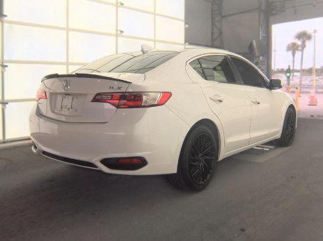 Used 2016 Acura ILX w/ Premium Package FWD image 4