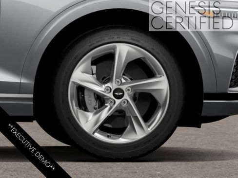 Used 2026 Genesis GV70 2.5T Advanced AWD/4WD image 11