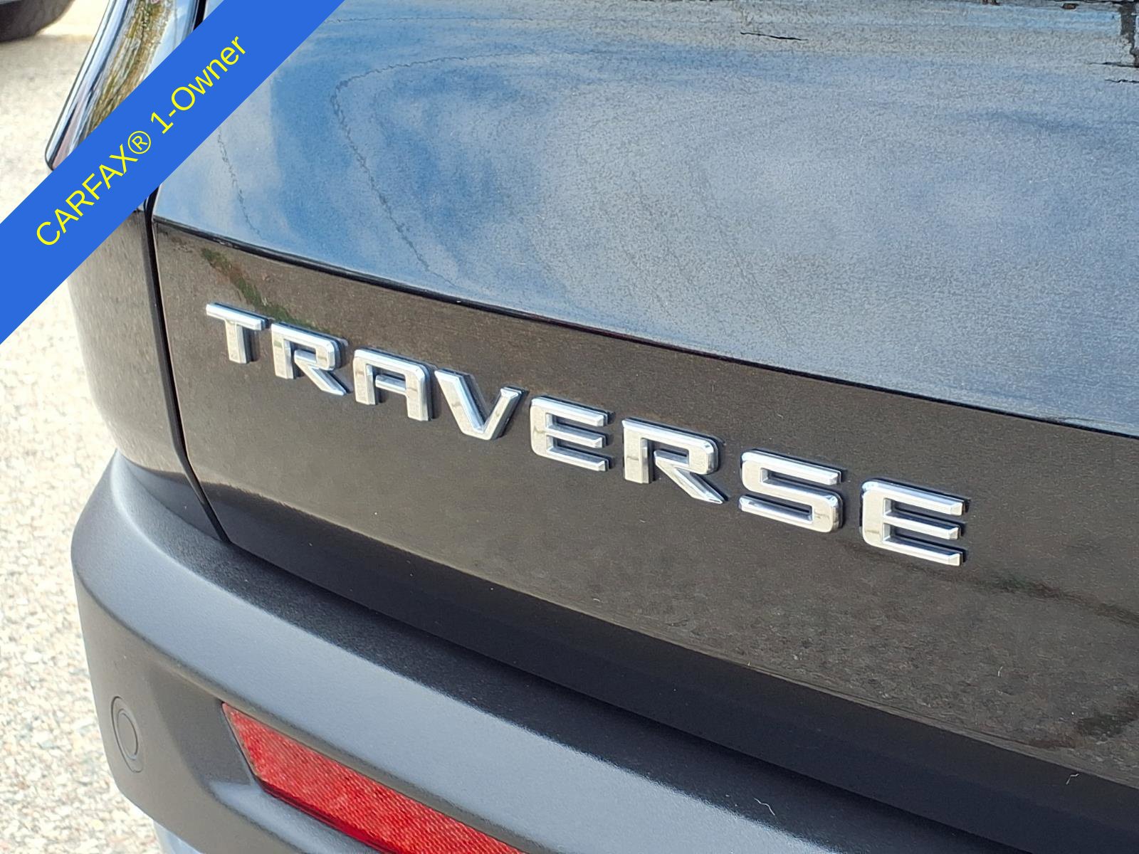 Used 2026 Chevrolet Traverse LT w/ Driver Confidence Package FWD image 10