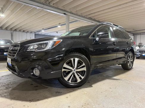Used 2018 Subaru Outback 2.5i Limited AWD/4WD image 2
