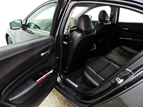 Used 2015 Acura TLX w/ Technology Package FWD image 10