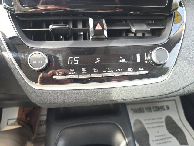 Used 2024 Toyota Corolla LE FWD image 21