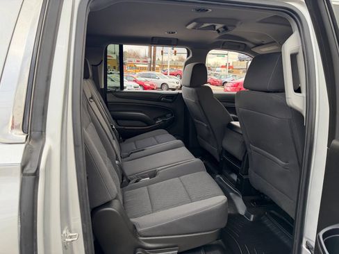 Used 2018 Chevrolet Suburban LS w/ Enhanced Driver Alert Package image 24
