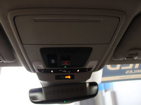 Used 2023 Honda Accord Touring image 19