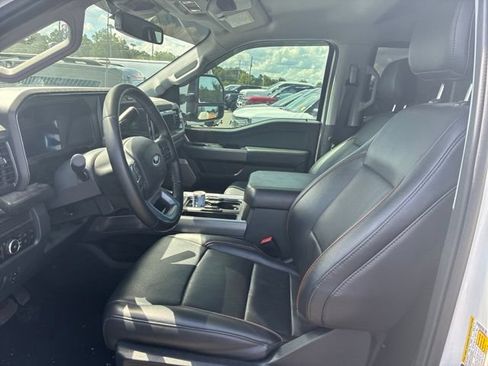 Used 2025 Ford F450 Lariat w/ FX4 Off-Road Package AWD/4WD image 5